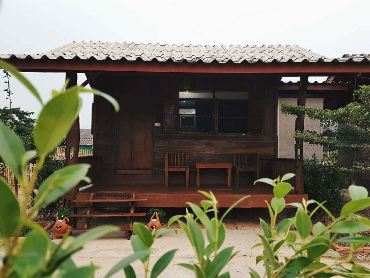 บ้านสวนมีดี ลำพูน Meedee Homestay Lamphun Ban Nong Pla Kho Esterno foto