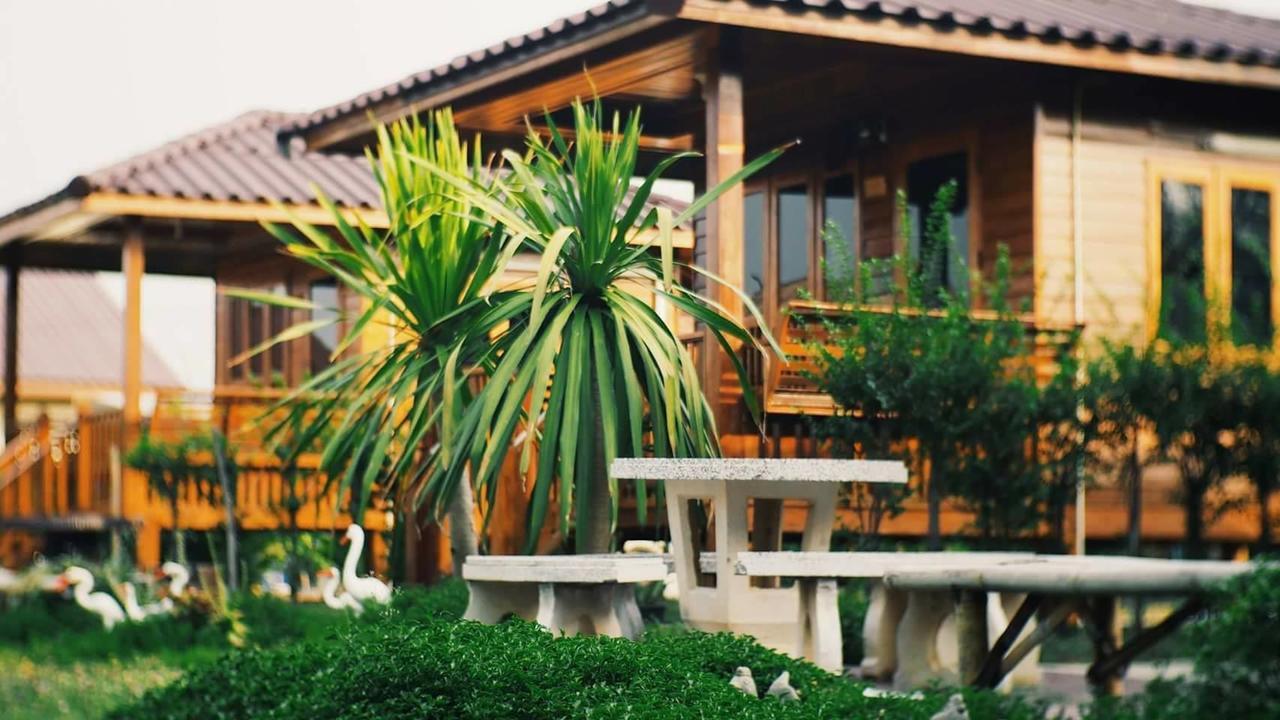 บ้านสวนมีดี ลำพูน Meedee Homestay Lamphun Ban Nong Pla Kho Esterno foto